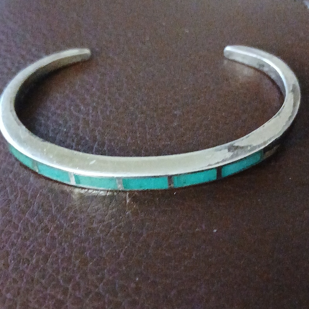Turquoise Inlay Sterling Cuff Native American Handmade Vintage Small - Picture 6 of 12